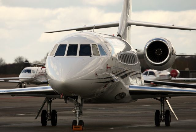 Dassault Falcon 2000 (EC-JXR)