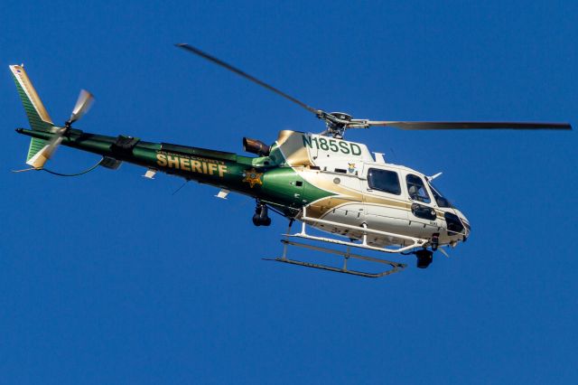 Eurocopter AS-350 AStar (N185SD)