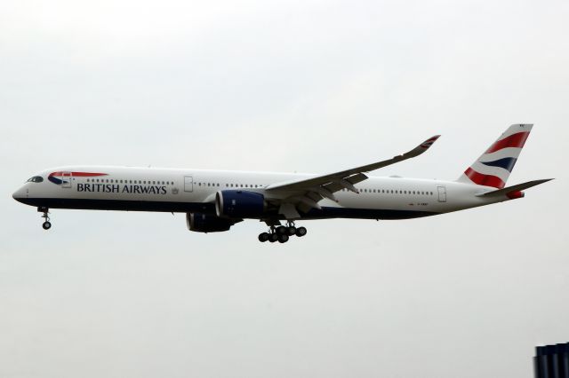 Airbus A350-1000 (G-XWBF) - On short finals for rwy 09R on 12-Jun-20 operating flight BAW292 from KIAD.