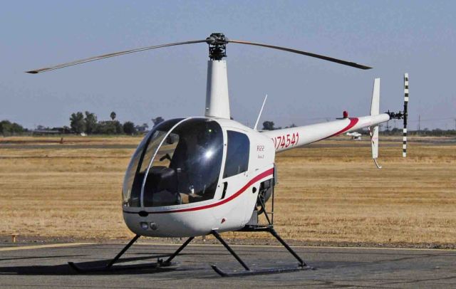 Robinson R-22 (N74541)