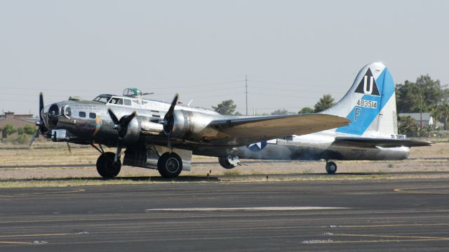 Boeing B-17 Flying Fortress — - Sentimental Journey