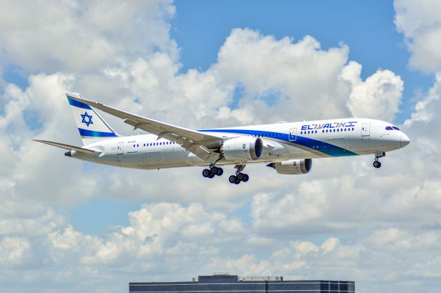 Boeing 787-9 Dreamliner (4X-EDE)