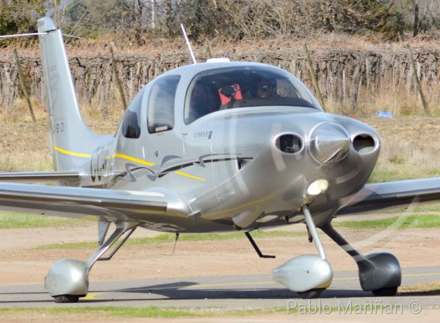 Cirrus SR-22 (CC-PRB)