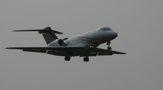 Hawker Beechcraft 4000 (N421DD) - On final is this 2009 Hawker Beechcraft 4000 from the Summer of 2020.