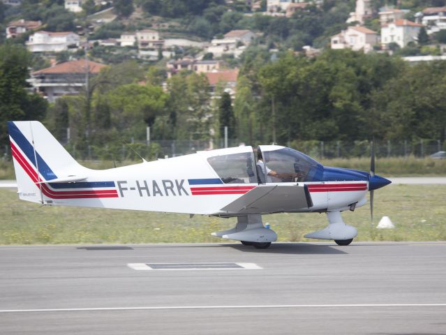 ROBIN President (DR-500) (F-HARK) - At Cannes, France.
