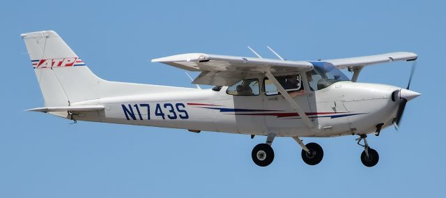 Cessna Skyhawk (N1743S) - N1743S Textron 172S s/n 172S12290 - br /North Las Vegas Airport  KVGTbr /Photo: TDelCoro br /June 13, 2025