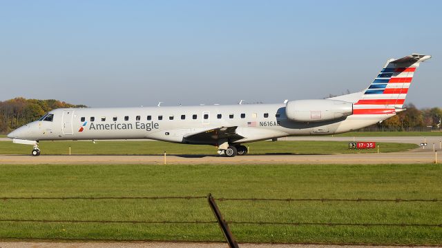 Embraer ERJ-145 (N616AE)