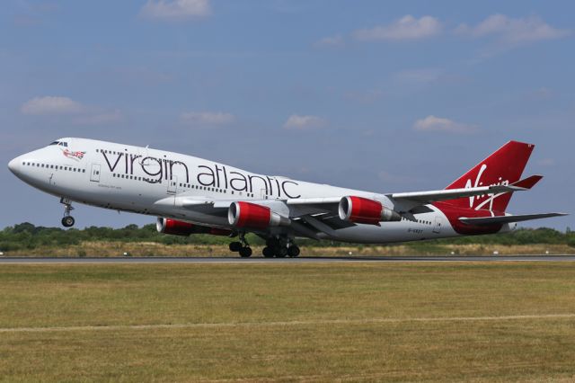 Boeing 747-400 (G-VAST) - VIR73 on the way to Orlando