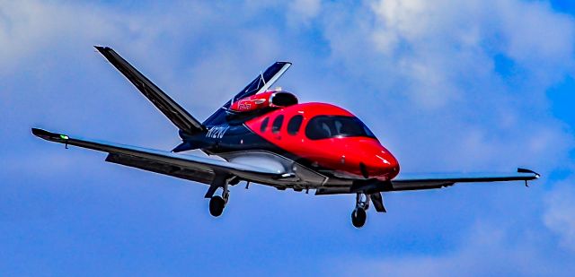 Cirrus Vision SF50 (N12VJ)