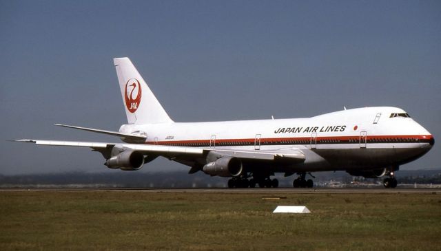 Boeing 747-200 (JA8104) - On a regular visit to Sydney in 1986