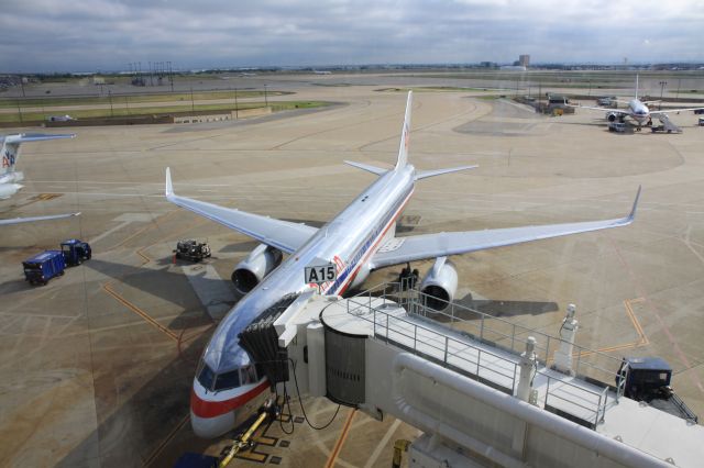 Boeing 757-200 —
