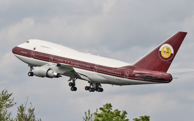 Boeing 747-200 (VP-BAT) - worldwide aircraft holdings b747sp-21 vp-bat dep shannon for canada 18/5/18.