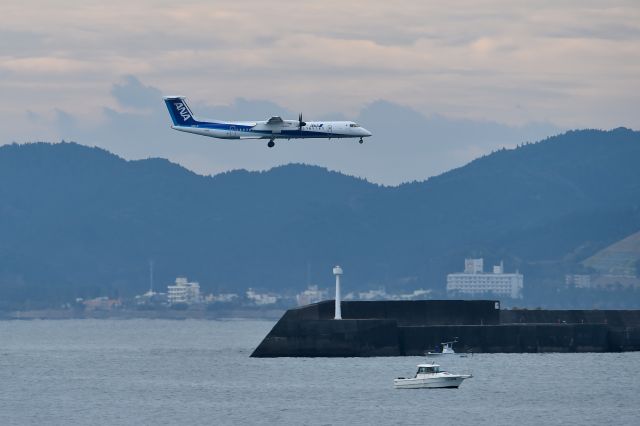 de Havilland Dash 8-400 (JA851A)