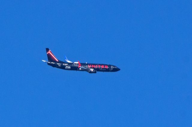 Boeing 737-800 (N36272) - It took a while but I finally got United's Star Wars-The Rise of Skywalker Livery Boeing 737-824 operating as UAL600/UA600 from Chicago/O'Hare to Newark-Liberty at 1248HrsEST on 23-Feb-2020 over Northern New Jersey.br /.br /The aircraft was at 4200FT and more than a mile away but it showed me a full side during the turn, so I'm feeling fortunate to finally get this picture.