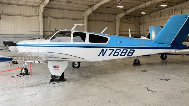 Beechcraft 35 Bonanza (N76BB)
