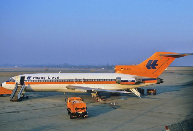 Boeing 727-100 (D-AHLN) - At Bremen Airport - 1986-03-19.