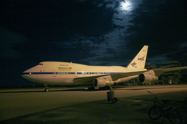 BOEING 747SP (N747NA)