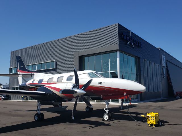 Swearingen Merlin 3 (N117CC) - Waiting for business at Coast.