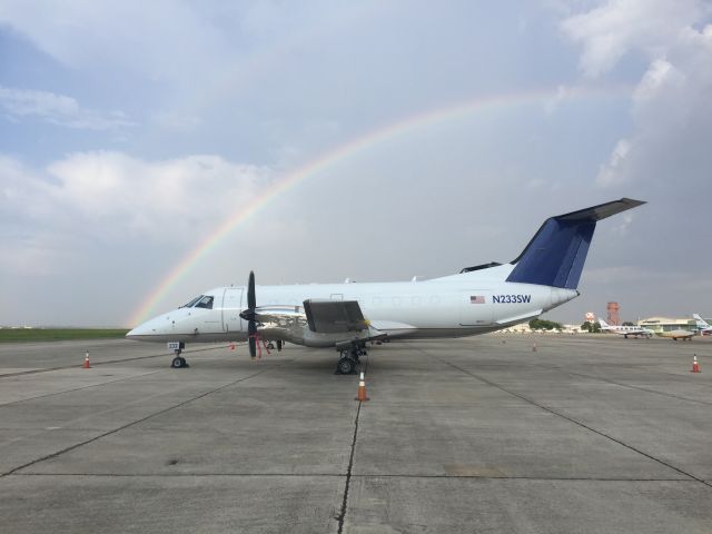 Embraer EMB-120 Brasilia (N233SW)