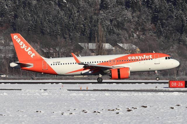 Airbus A320 (G-UZHP)