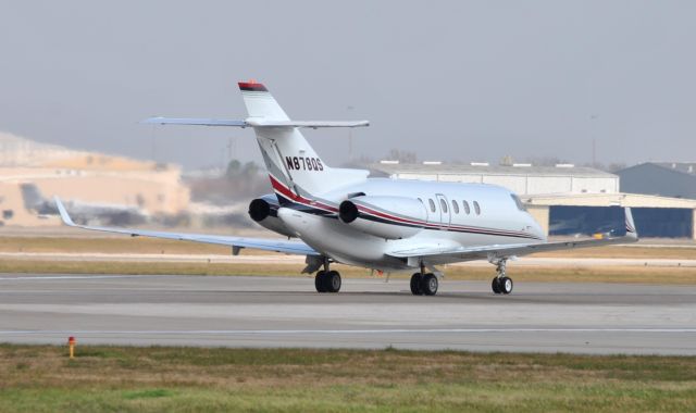 Hawker 800 (N878QS)