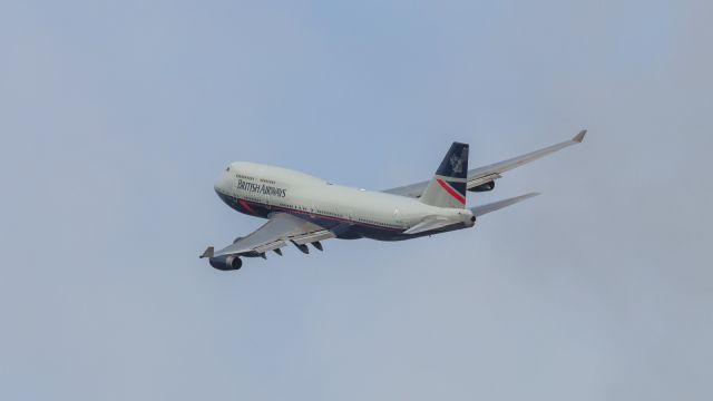 Boeing 747-400 (G-BNLY)