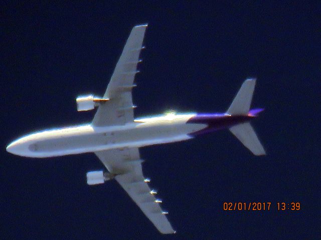 Airbus A300F4-600 (N729FD)