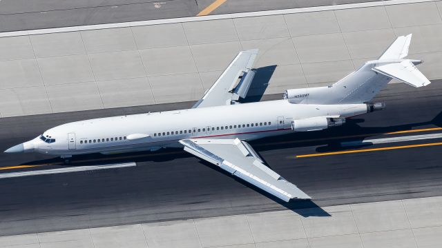 BOEING 727-200 (N289MT)