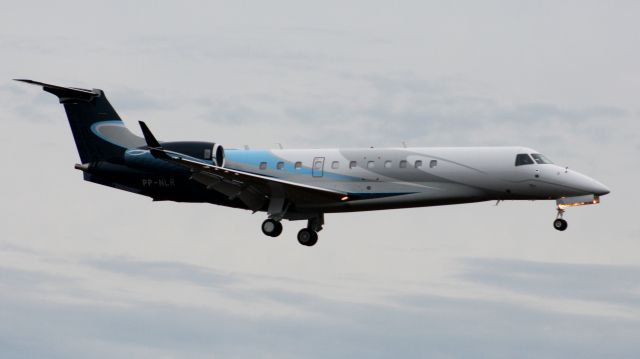 Embraer ERJ-135 (PP-NLR)