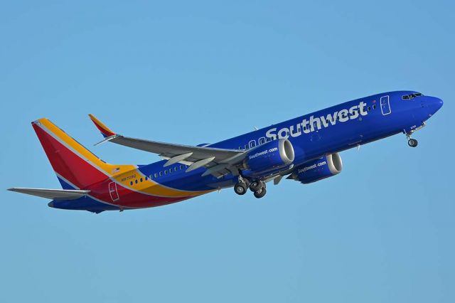 Boeing 737-800 (N8709Q) - 737-8 Max operations recently began at Phoenix Sky Harbor. N8709Q departed for Baltimore on October 2, 2017.