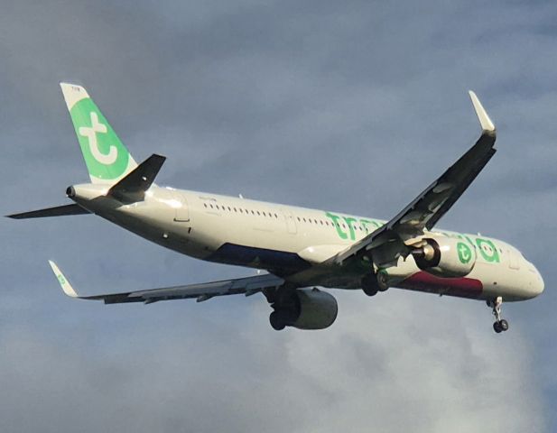 Airbus A321neo (PH-YHW)