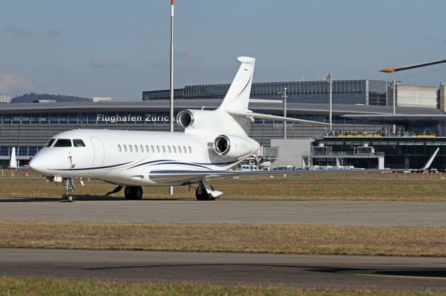 Dassault Falcon 7X (M-YNNS)