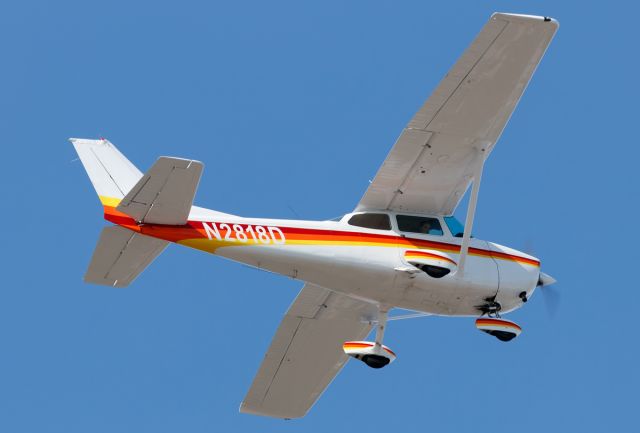 Cessna Skyhawk (N2818D)