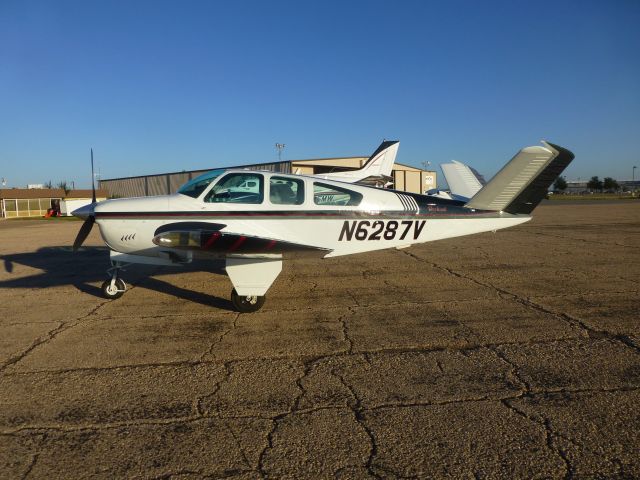 Beechcraft 35 Bonanza (N6287V)