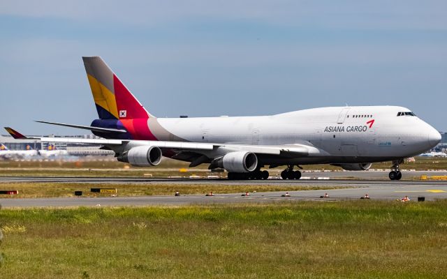 Boeing 747-400 (HL7413)