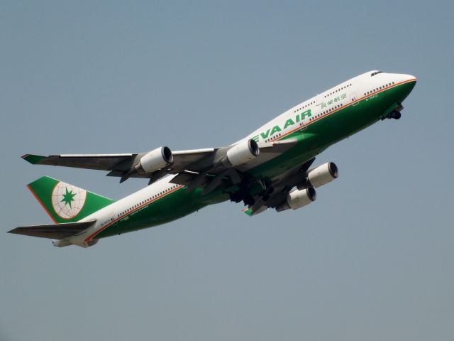 Boeing 747-400 (B-16412)