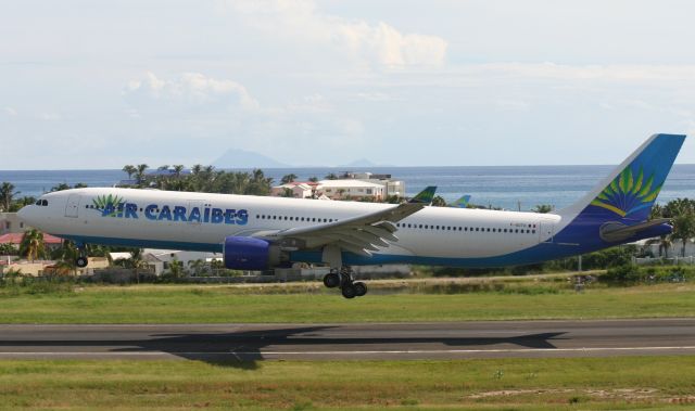 Airbus A330-300 (F-GOTO)