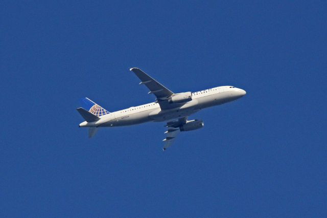 Airbus A320 (N479UA) - UAL1653 on 11-Dec-2015 on approach to KEWR