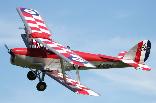 OGMA Tiger Moth (K2585) - Flypast by a DH82A, Tiger Moth at Old Warden Aerodrome.