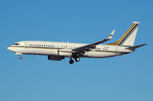 VP-BHN — - 738 BBJ