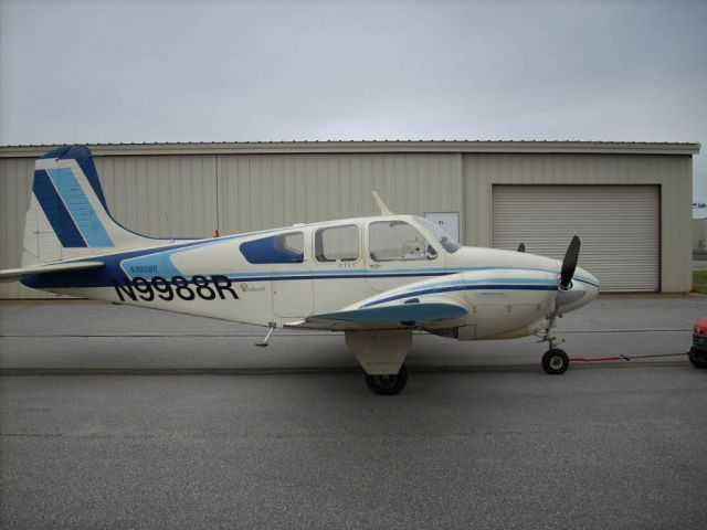 Beechcraft Travel Air (N9988R)