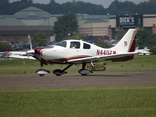 Cessna 400 (N440TM) - A very fast aircraft. Welcome to Danbury CT!