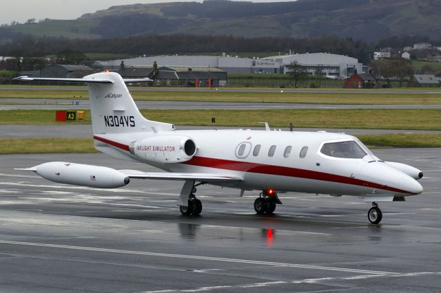 Learjet 25 (N304VS)