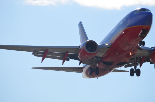 Boeing 737-800 (N8629A) - Split scimitar winglet on southwest 737-800