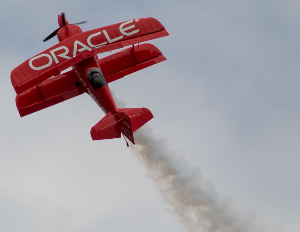 PITTS Special (S-1) (N260HP) - The legendary Sean D. Tucker showing off his skills in the Oracle Challenger III.