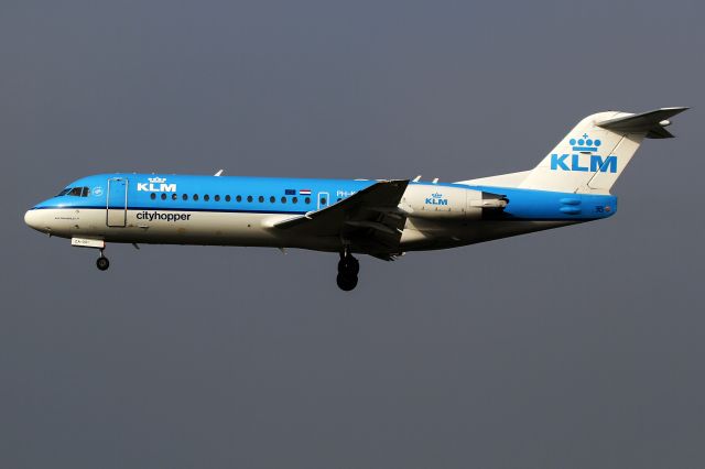 Fokker 70 (PH-KZA)