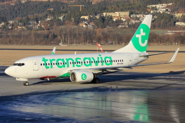 Boeing 737-700 (PH-XRX)