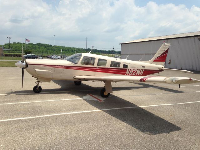 Piper Saratoga (N82WH)