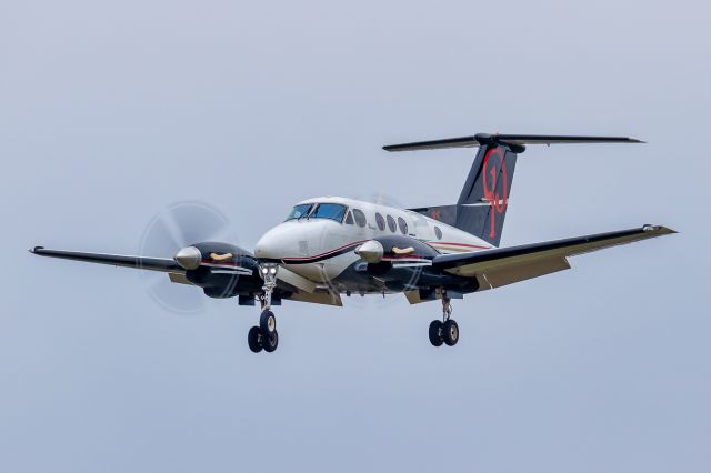 Beechcraft King Air 90 (N26PY)