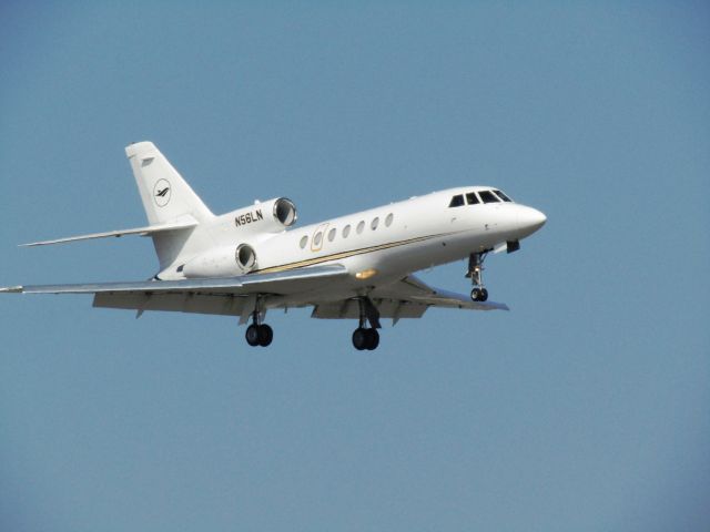 Dassault Falcon 50 (N56LN) - Landing RWY 20R